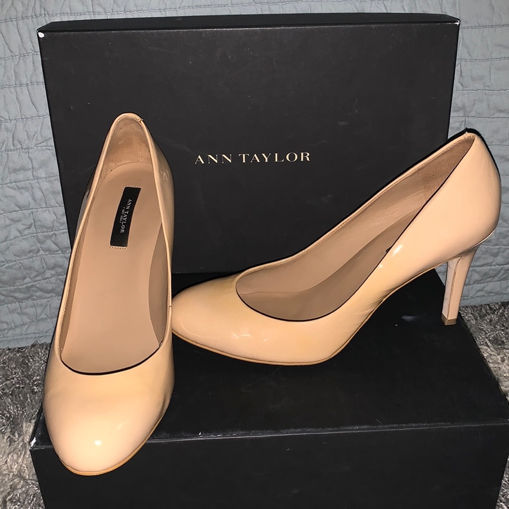 Ann Taylor Nude Heels